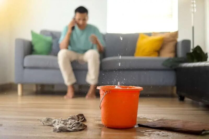 7-signs-of-a-hidden-water-leak-in-your-home-1