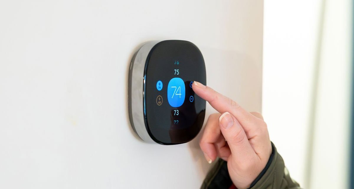 Thermostat-Habits-That-Quietly-Inflate-the-Bill