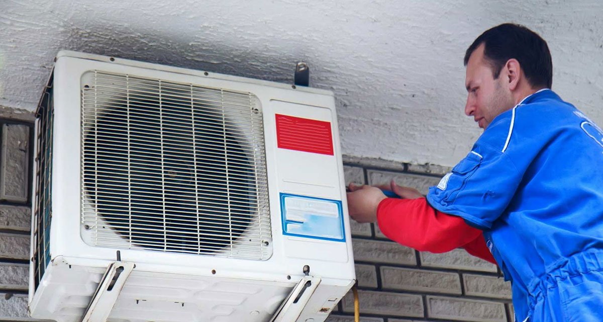 When-a-Frozen-AC-Needs-a-Technician