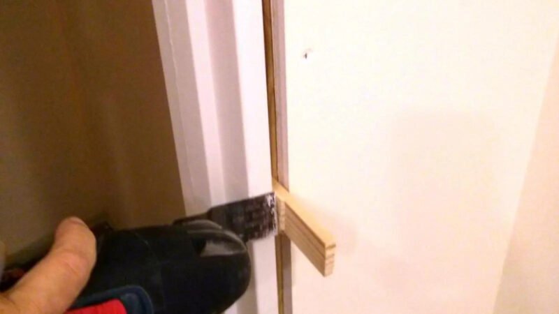 how-to-install-a-prehung-interior-door-shimming-tr-1