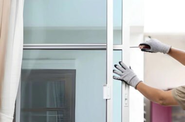 how-to-replace-a-sliding-glass-door-screen-rescree-1