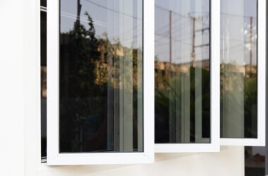 how-to-replace-glass-in-a-window-single-pane-igu-a-1