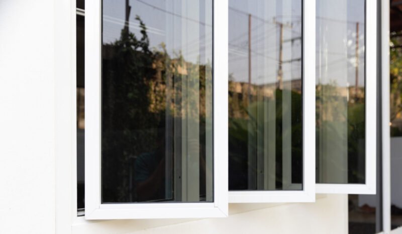 how-to-replace-glass-in-a-window-single-pane-igu-a-1
