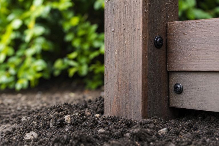 how-to-choose-the-right-residential-fence-for-your-1